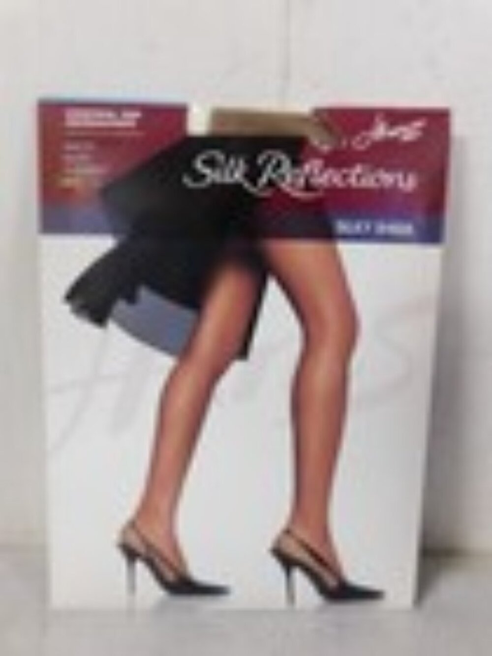 Hanes Silk Reflectins Silky Sheer Control Top Sandalfoot sz CD Pantyhose NIP